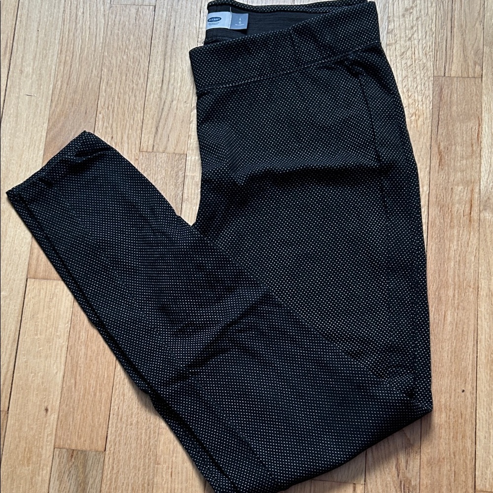 Old Navy Black and White Dotted Leggings - large tall